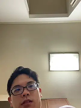 UnfoldedTahitian Webcam show