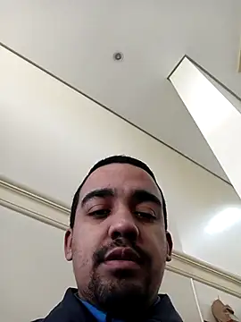 Chat XXX ao vivo de morenogostoso29