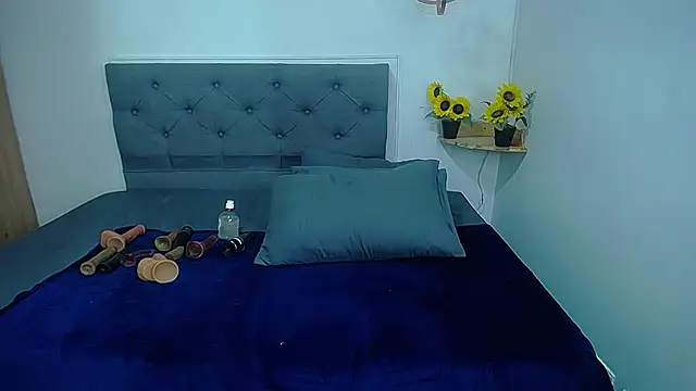 sasi_luna's Live XXX Chat