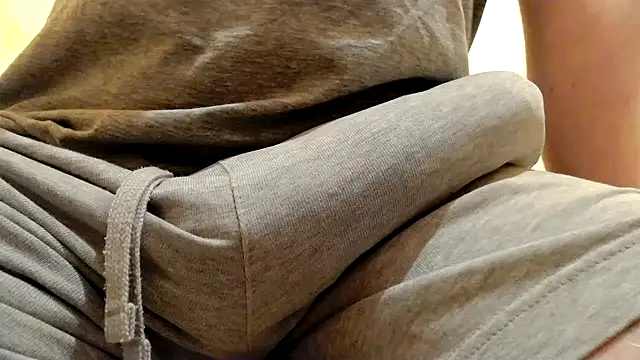 Chat +18 de gae89tano ao vivo