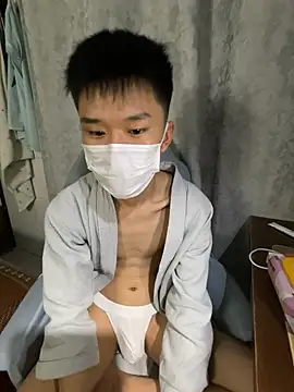 Zhang_yiovo – Naživo XXX chat