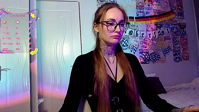 Chat +18 de Milky_way_UwU ao vivo