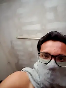 RK_rajput Adlı Modelin Canlı XXX Sohbeti