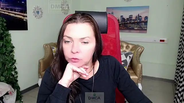 Chat XXX ao vivo de Lily_flower7