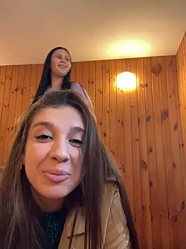 CherryBombs- - PLAY PUSSY 1 GIRL + contr toy/ LT CHOOS