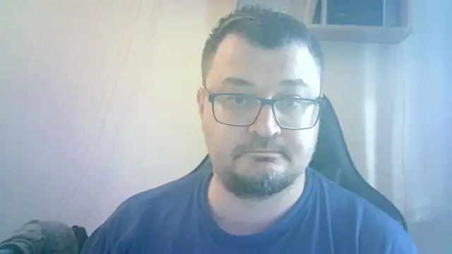 XXX chat uživo modela SirAbuser