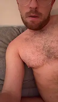 XXX chat uživo modela OracularPurr
