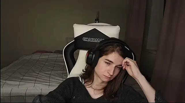 InnaDark Chat XXX in diretta