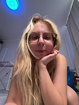 Czat XXX na żywo – Livewithlucy