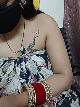 Hot_pooja2 live XXX chat