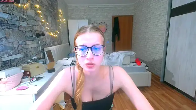 צ'אט XXX בשידור חי של __Aphrodita__wow__