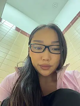 Chatroom XXX en direct de trytomakememoam