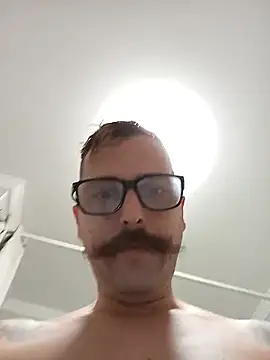 Živý XXX chat yanick931