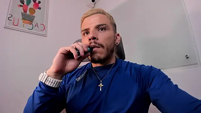 Chat +18 de Lian_ferrer ao vivo
