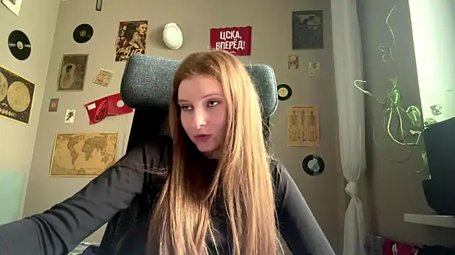 EllyCerry's Live XXX Chat
