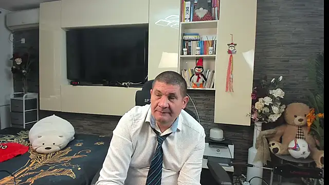 SpartacusDaddy48 Live XXX-Chat