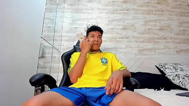 Jake_Noir live XXX chat