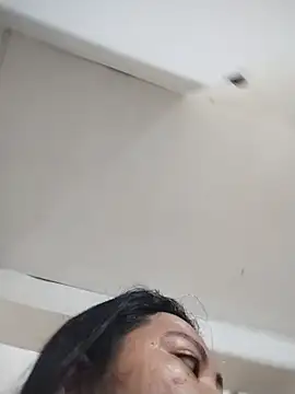 TeaseNPlease_13 লাইভ XXX চ্যাট