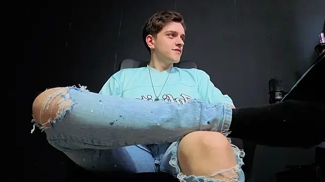 FelixStarkk Adlı Modelin Canlı XXX Sohbeti