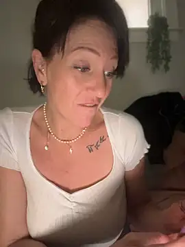 MilfOfDreams - Naked UpClose Dildo Thrusting