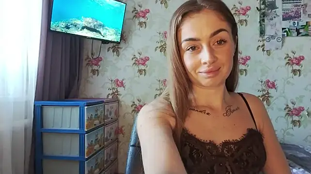VenusVibe - Touch my tits