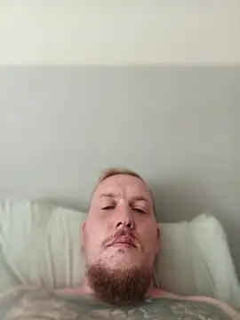 XXX chat uživo modela danishfun