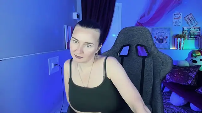 Chat +18 de Golden_Dragon ao vivo