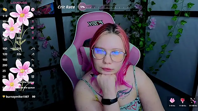kitsune_little XXX чат на живо