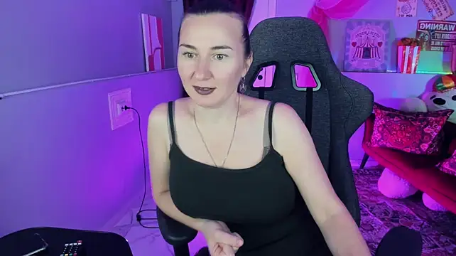 Golden_Dragon's Live XXX Chat