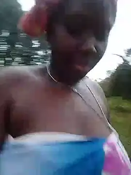 Chat +18 de Hazel2545 ao vivo