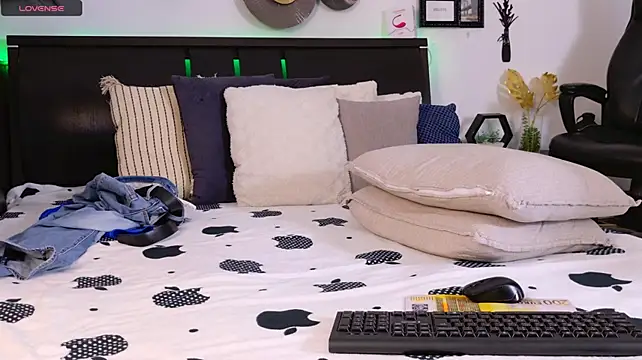 XXX chat uživo modela Jimmy_Doss