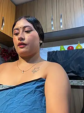 Kalpanaaishaa - RUBBING THE HOT PUSSY