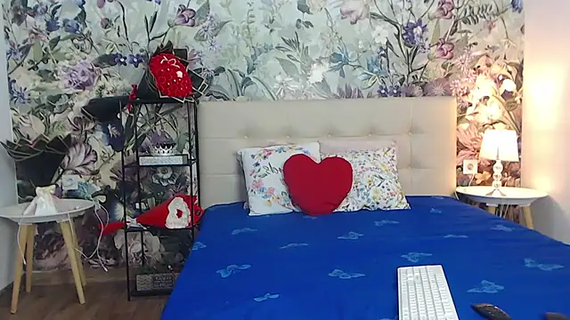 Онлайн чат XXX RoseDiamond06