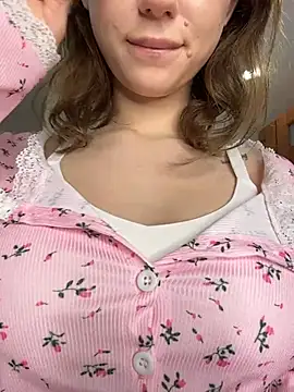 Chat XXX en directo de LilyLun
