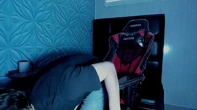 Chat +18 de Mikesub_ ao vivo