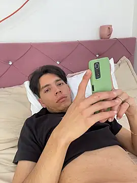 XXX chat uživo modela Aaxel_Smith