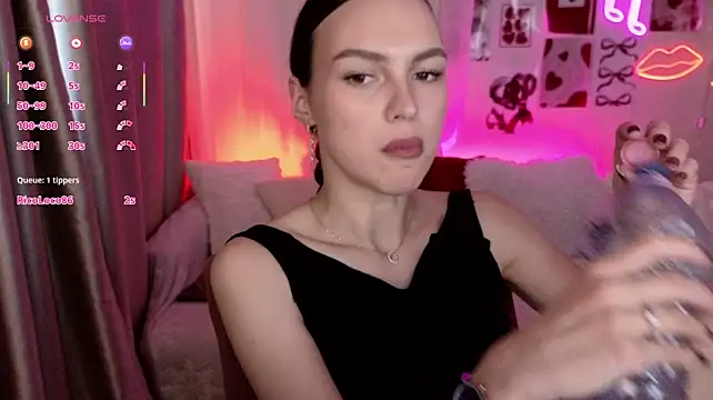 XXX chat uživo modela MaxinCarroll