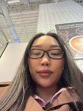 trytomakememoam Live XXX-Chat