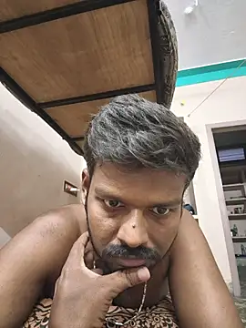Vijayanbigc's Live XXX Chat