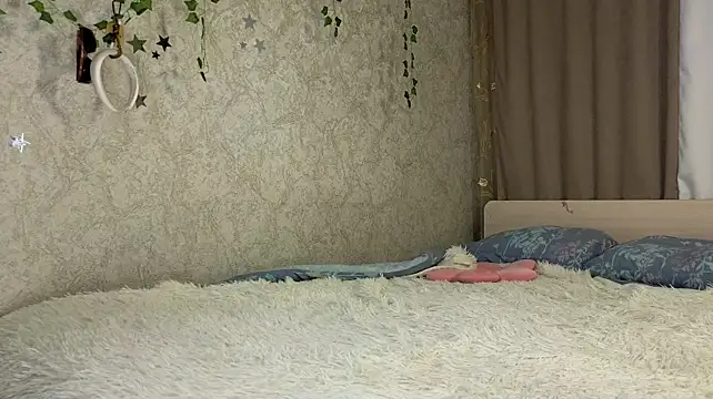 AnnyiBlue Adlı Modelin Canlı XXX Sohbeti