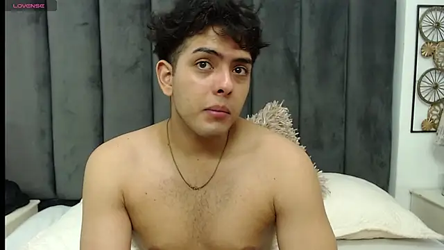 Chat +18 de KevynBlake ao vivo