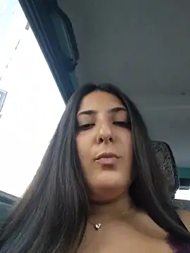 IRINA_DIAMONDのライブXXXチャット