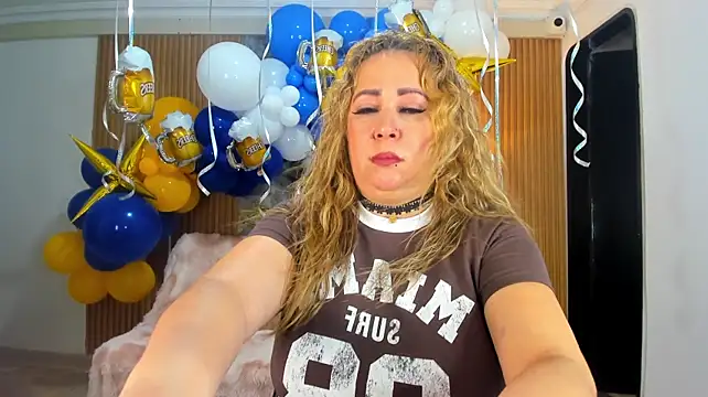 Danna_toplessn Live XXX chat
