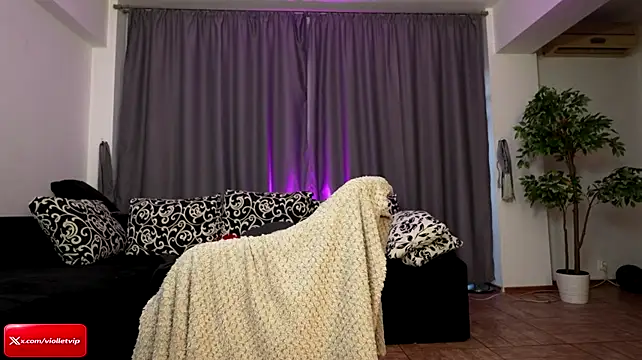 VioletVIP Live XXX-Chat