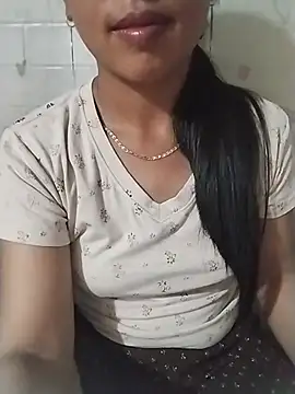 Helen-nn's Live XXX Chat