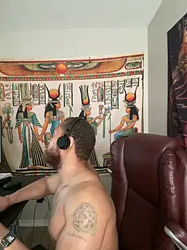 Fathero1time Chat XXX in diretta