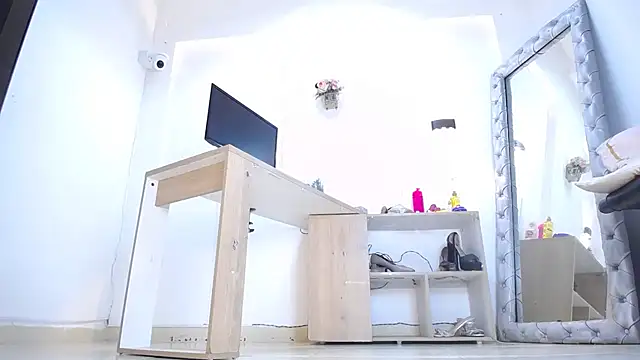 Kathleen_Rodriguez XXX чат на живо