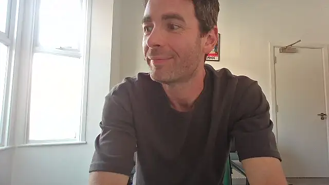 frenchbdmaninlondon Chat XXX live