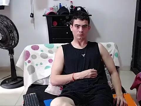 Zac_Efront – Live XXX-chat