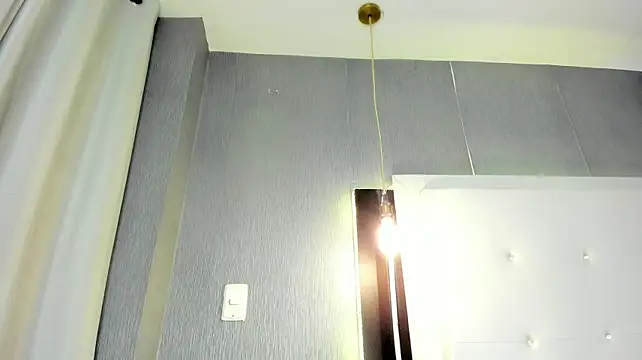 Ximenanoah - plug anal + bounce ass
